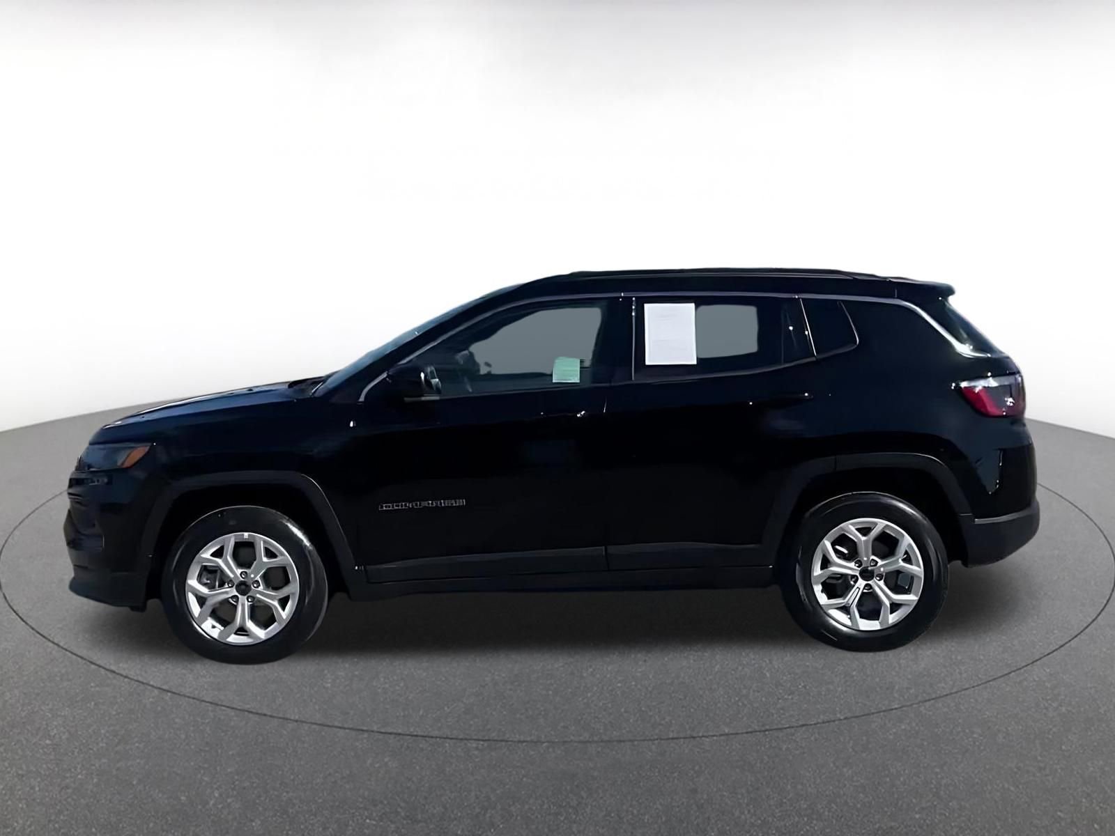 Thumbnail: 2025 Jeep Compass - 10