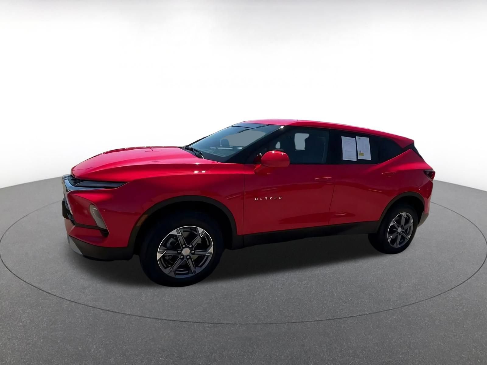 Thumbnail: 2026 Chevrolet Blazer - 8