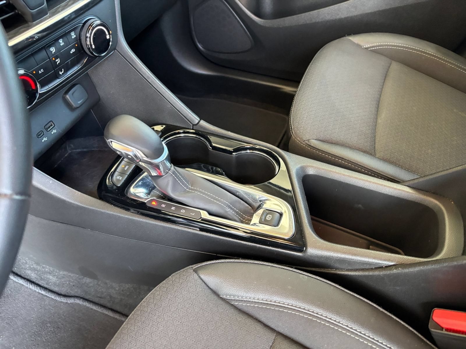 2025 Buick Encore GX Preferred - Photo 41
