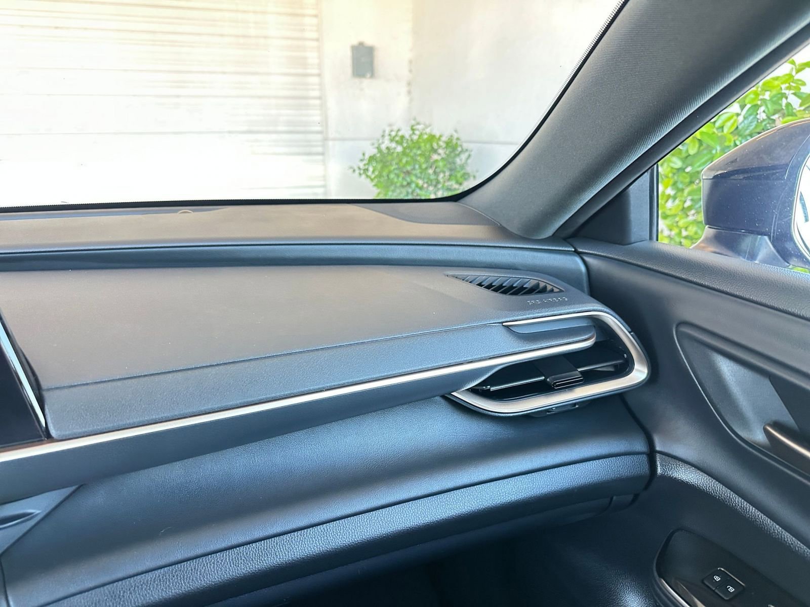 Thumbnail: 2025 Toyota Crown - 35