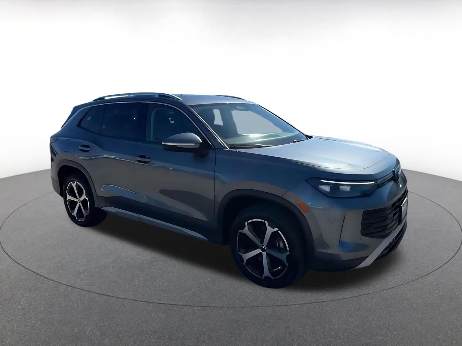 Thumbnail: 2026 Volkswagen Tiguan - 2