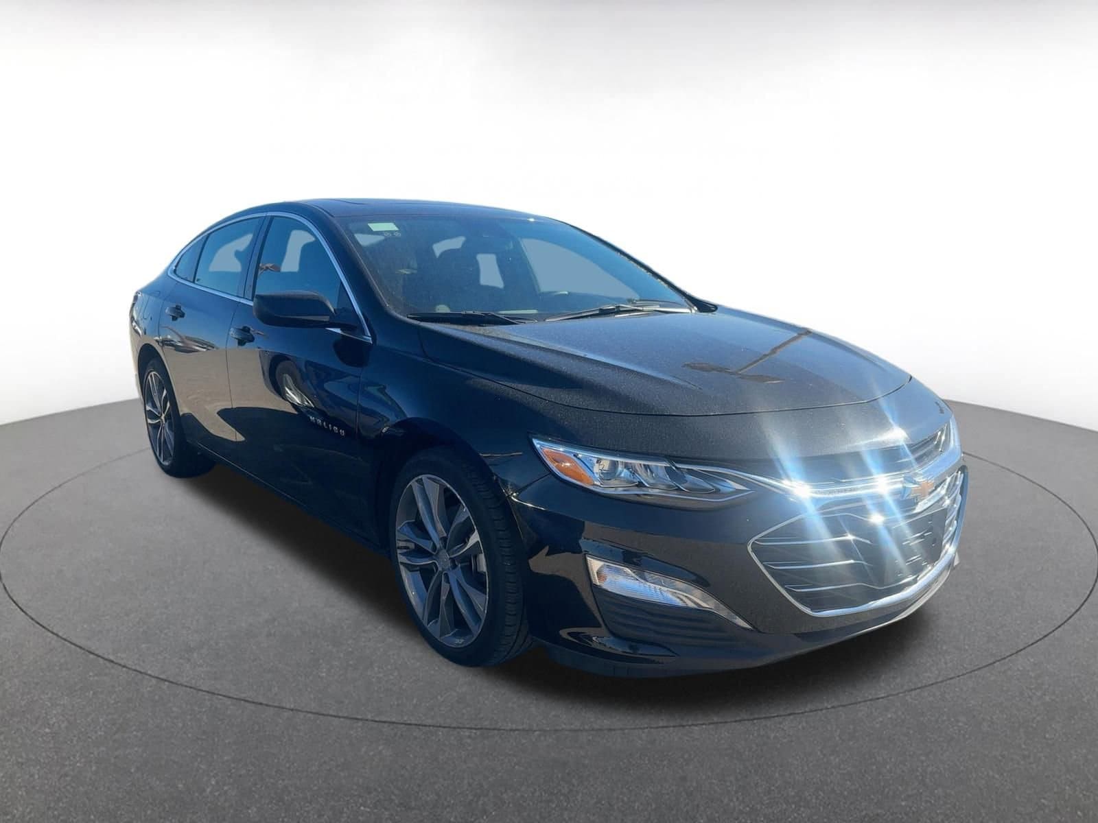Thumbnail: 2024 Chevrolet Malibu - 1