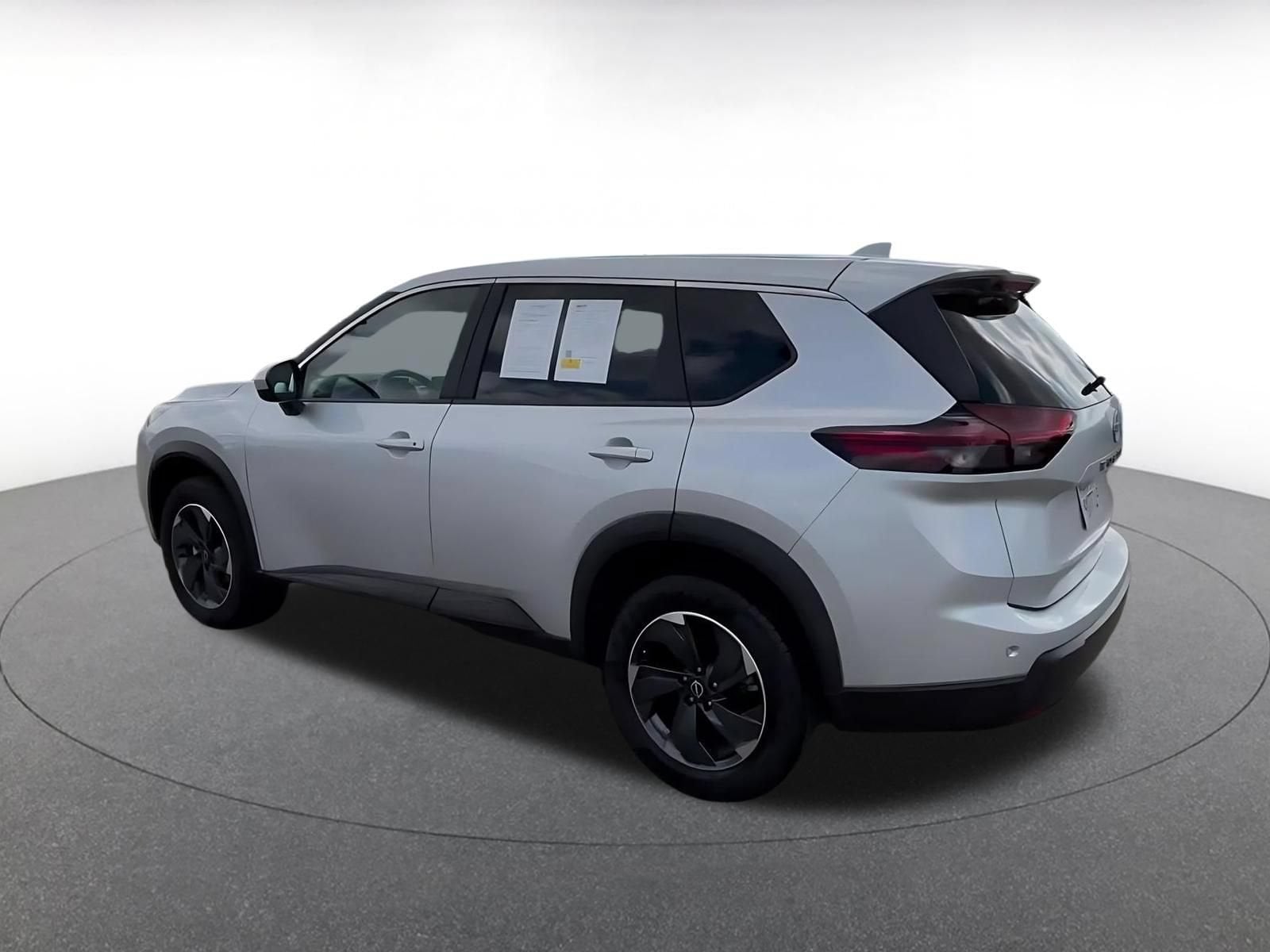Thumbnail: 2025 Nissan Rogue - 8