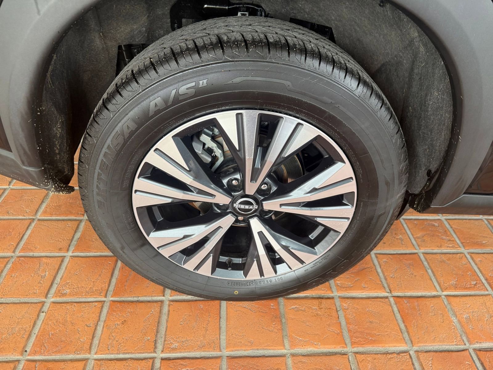 Thumbnail: 2023 Nissan Rogue - 31