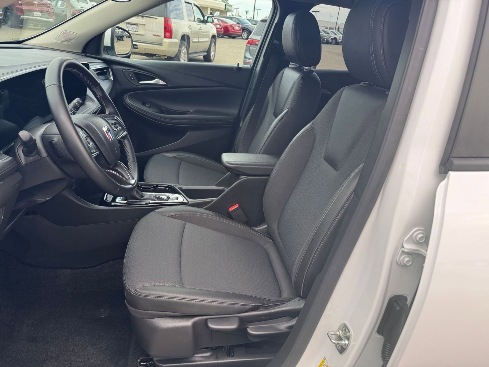 Thumbnail: 2025 Buick Encore GX - 27