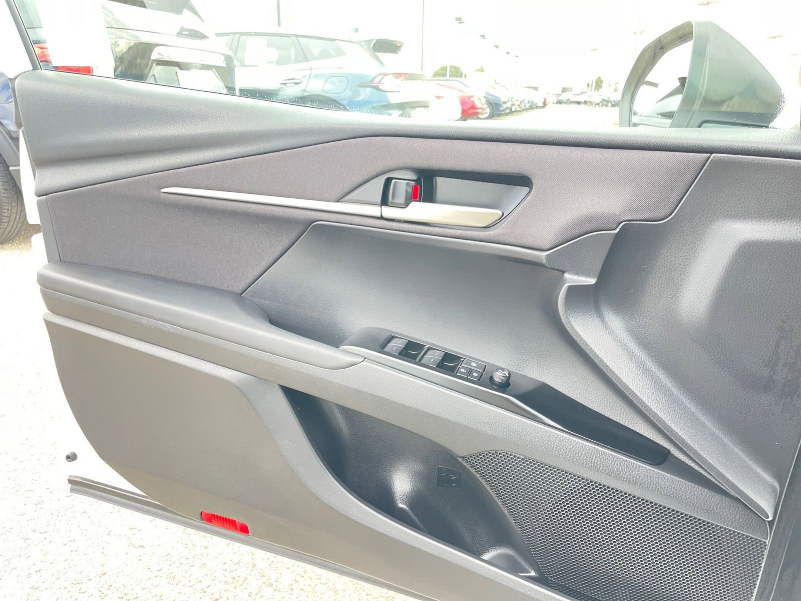 Thumbnail: 2025 Toyota Camry - 20