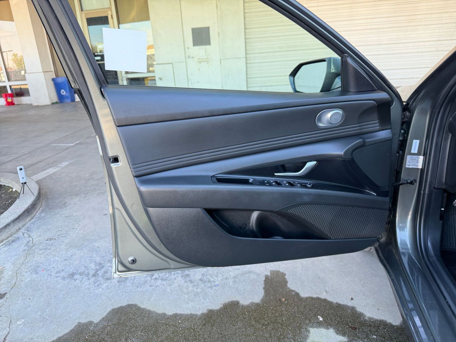 Thumbnail: 2025 Hyundai Elantra - 18