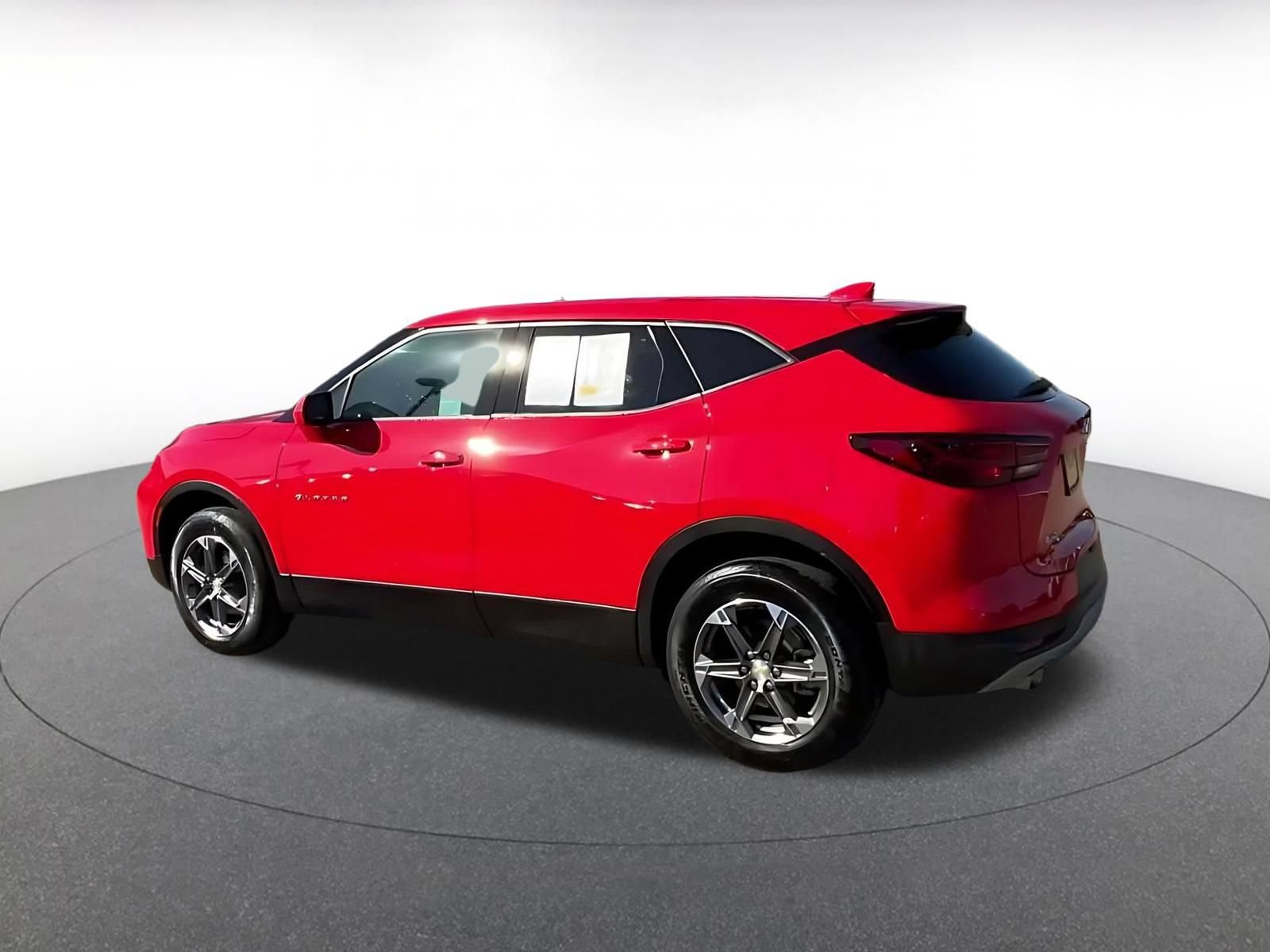Thumbnail: 2026 Chevrolet Blazer - 9