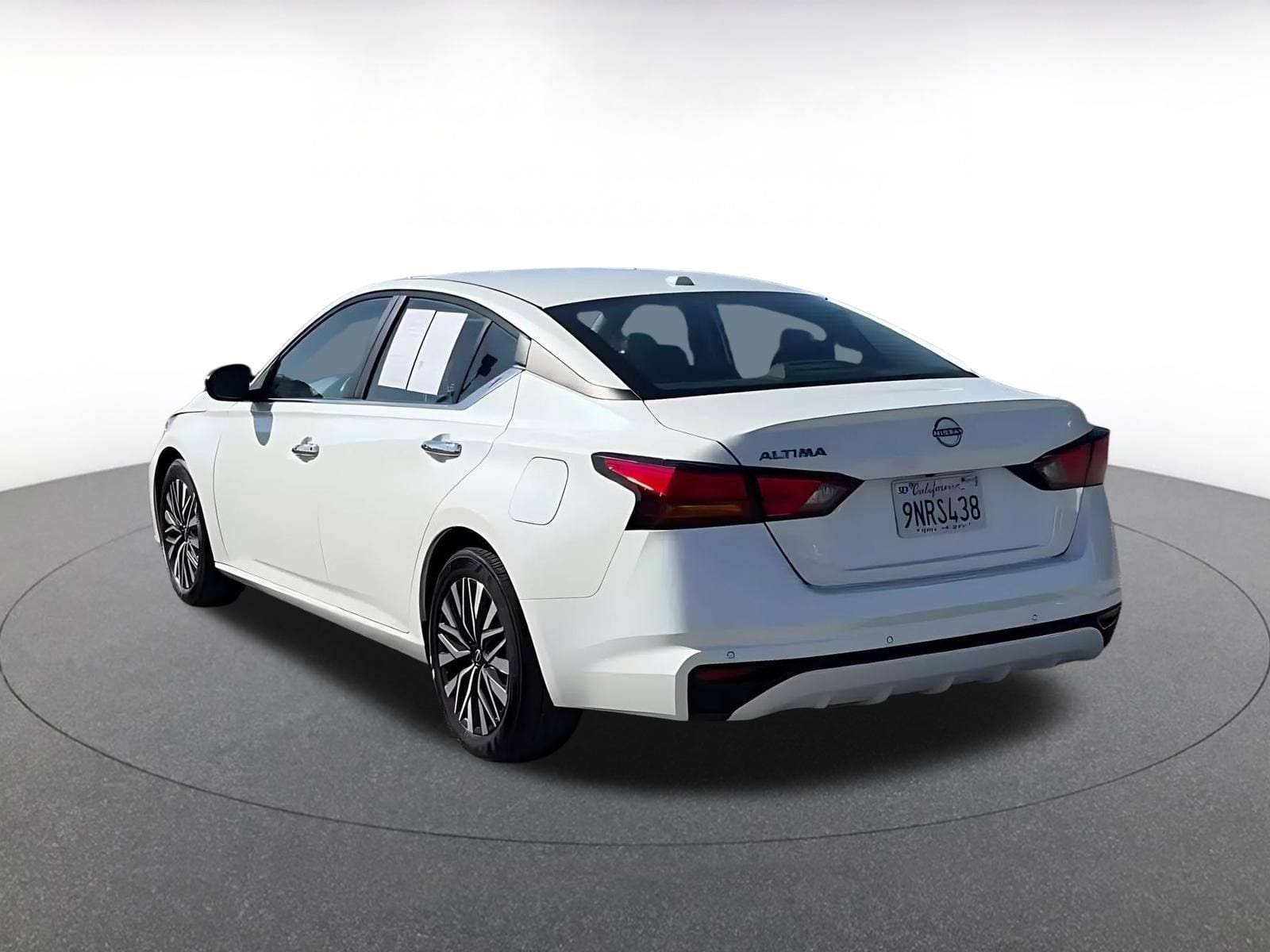 Thumbnail: 2025 Nissan Altima - 10