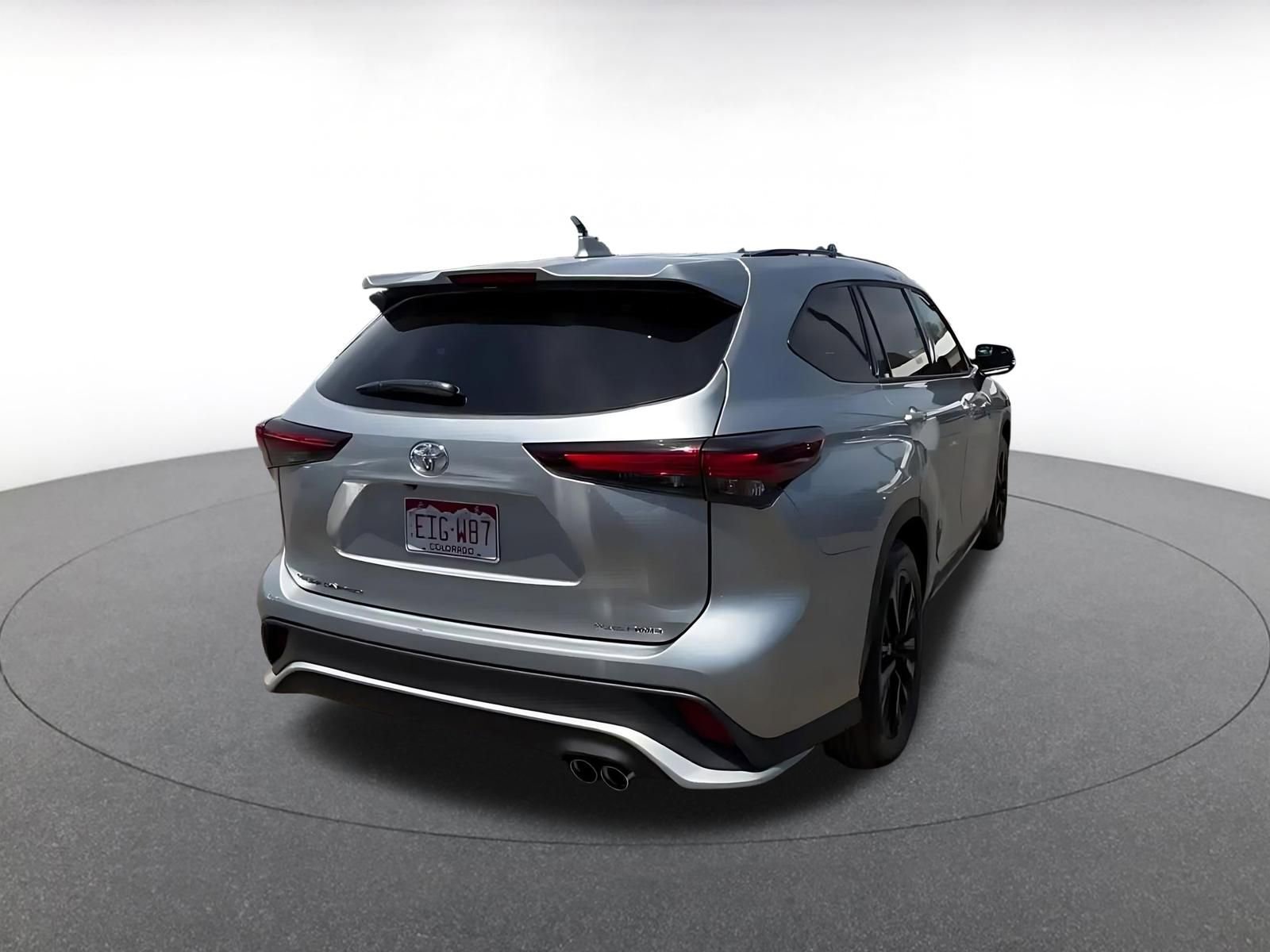 Thumbnail: 2025 Toyota Highlander - 14