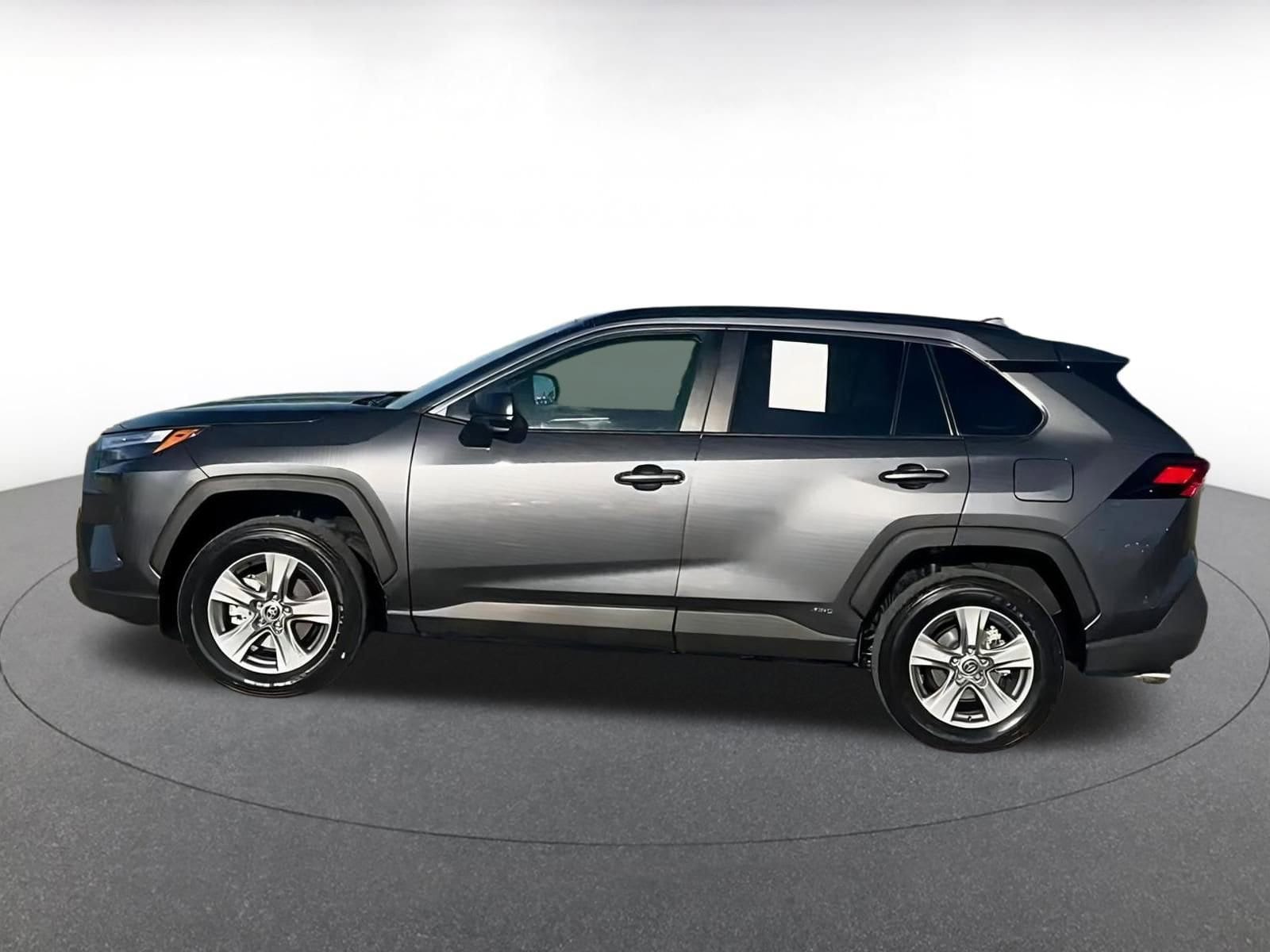 Thumbnail: 2025 Toyota RAV4 - 9