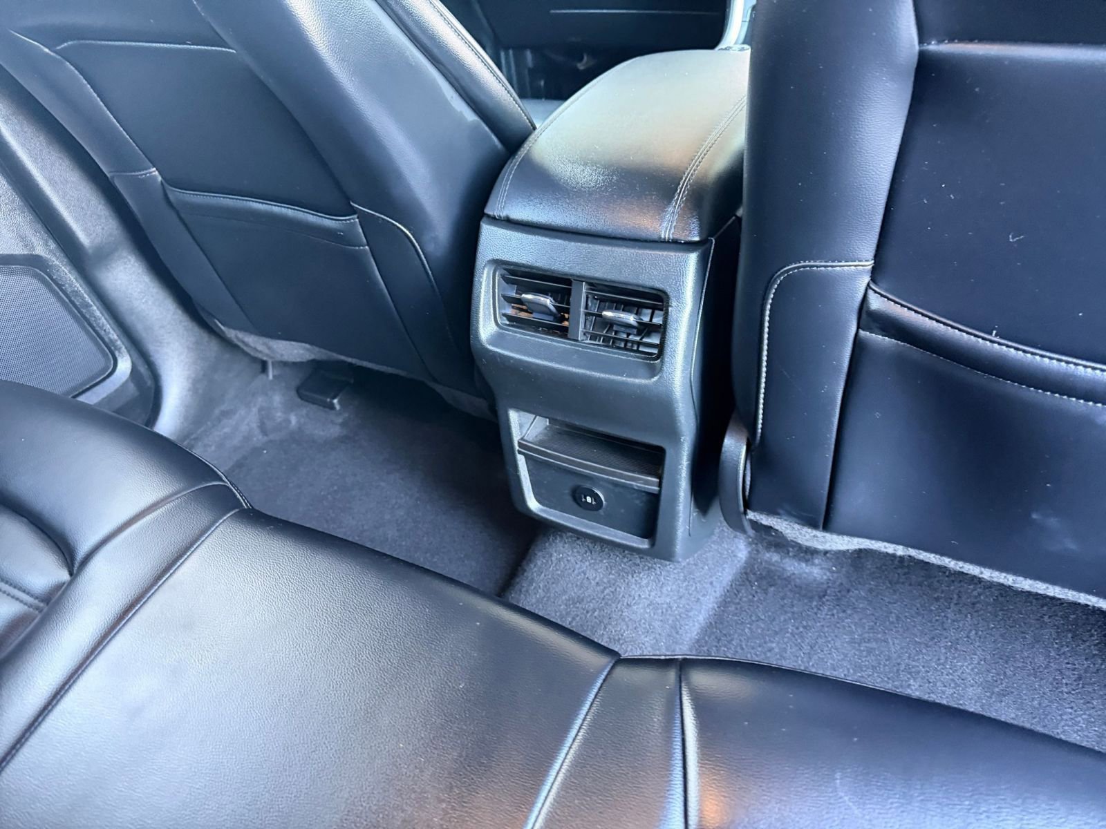 Thumbnail: 2024 Ford Edge - 23