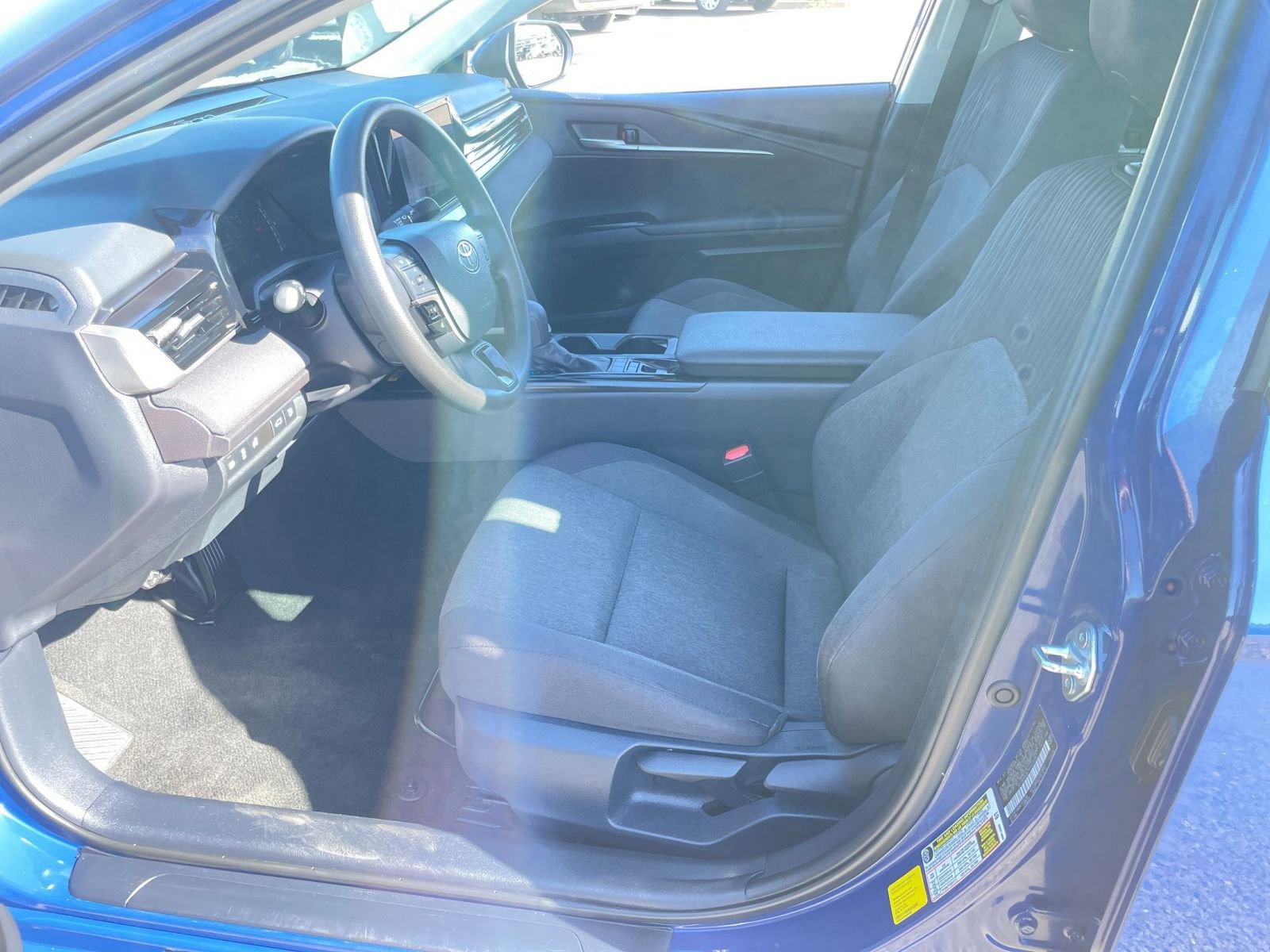 Thumbnail: 2025 Toyota Camry - 27