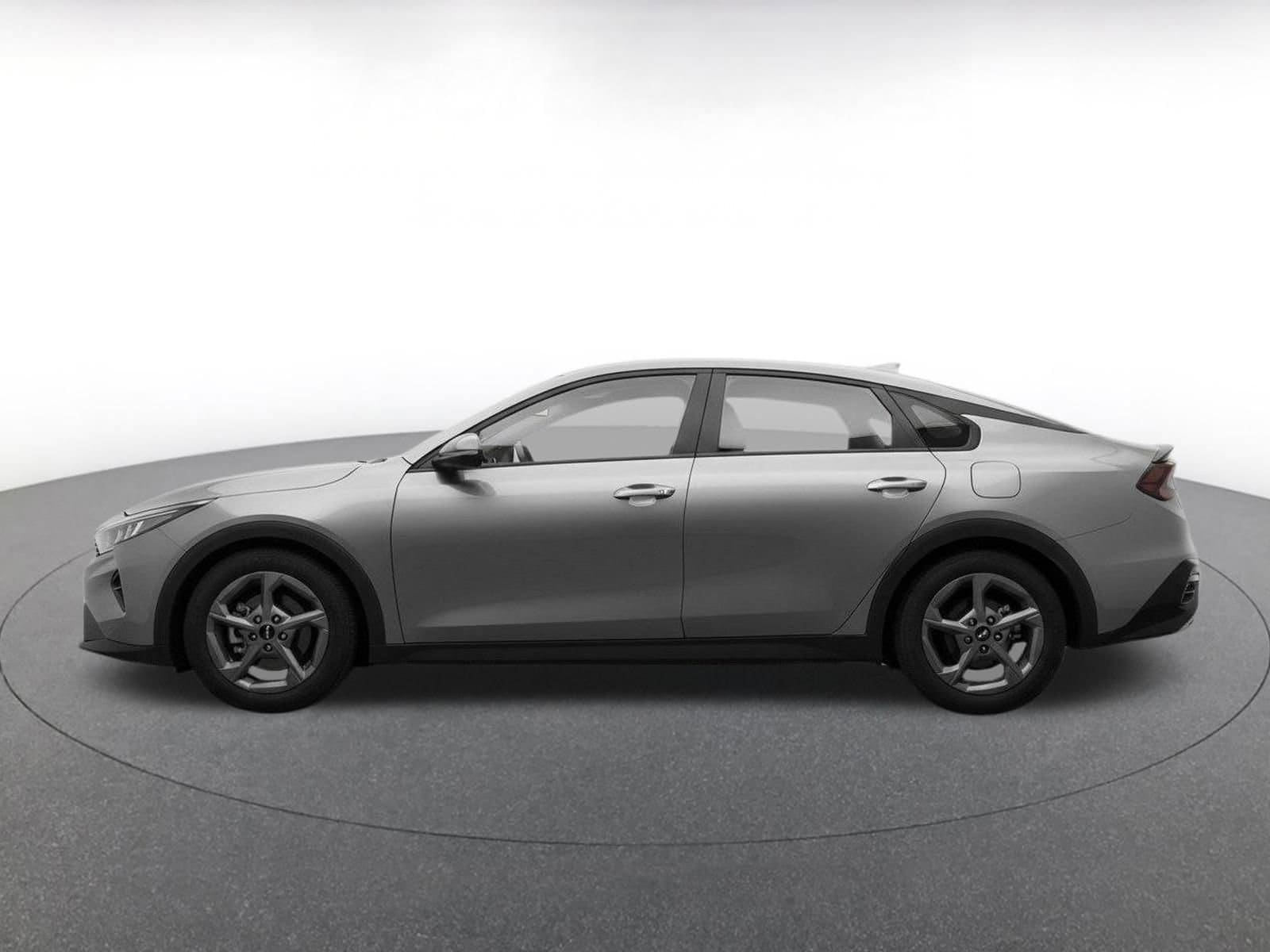 Thumbnail: 2025 Kia K4 - 4