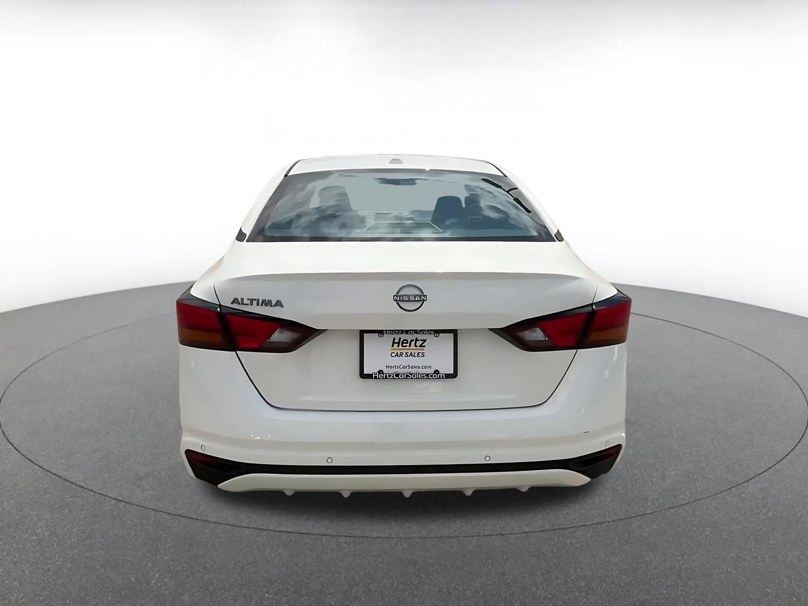 Thumbnail: 2025 Nissan Altima - 12