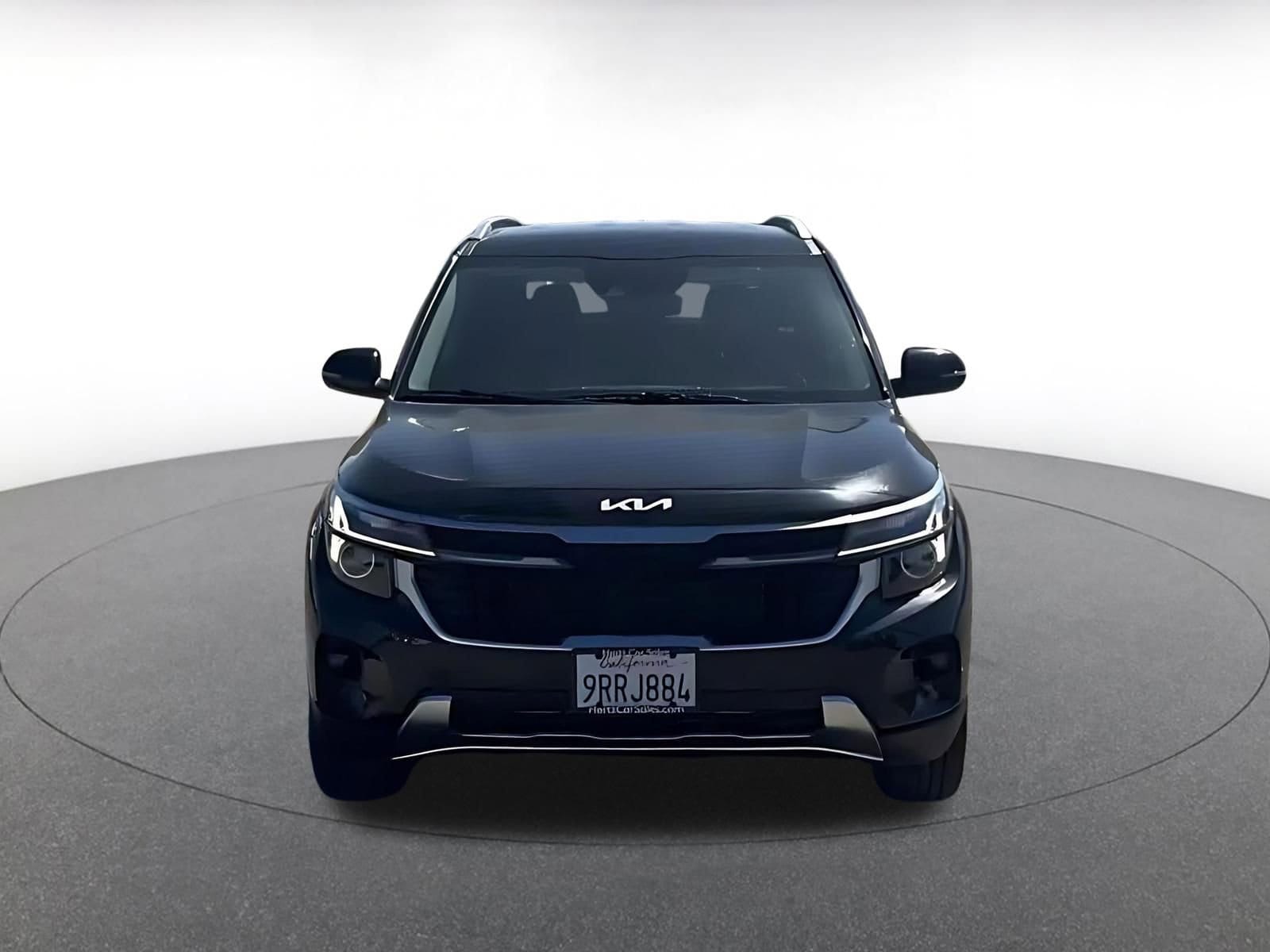 Thumbnail: 2025 Kia Seltos - 4