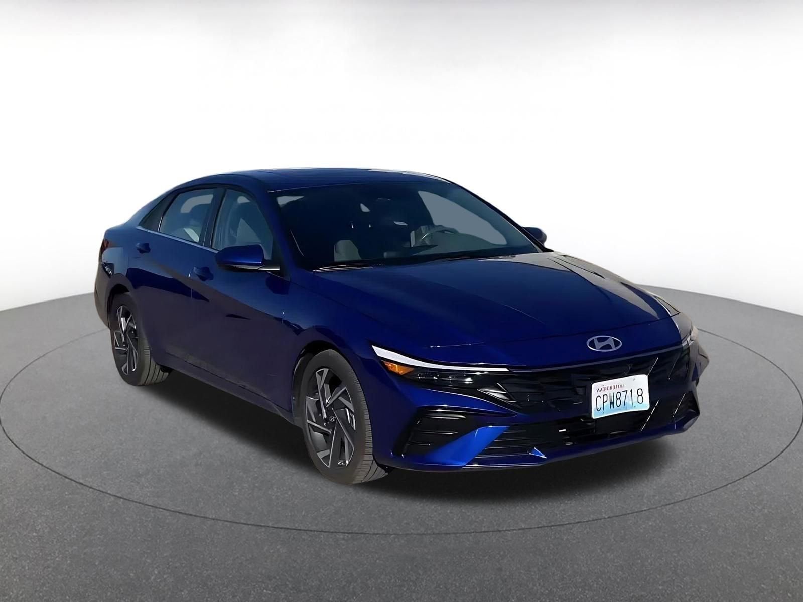 Thumbnail: 2025 Hyundai Elantra - 2