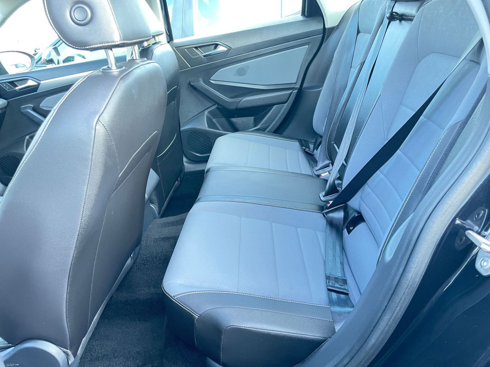 Thumbnail: 2025 Volkswagen Jetta - 25