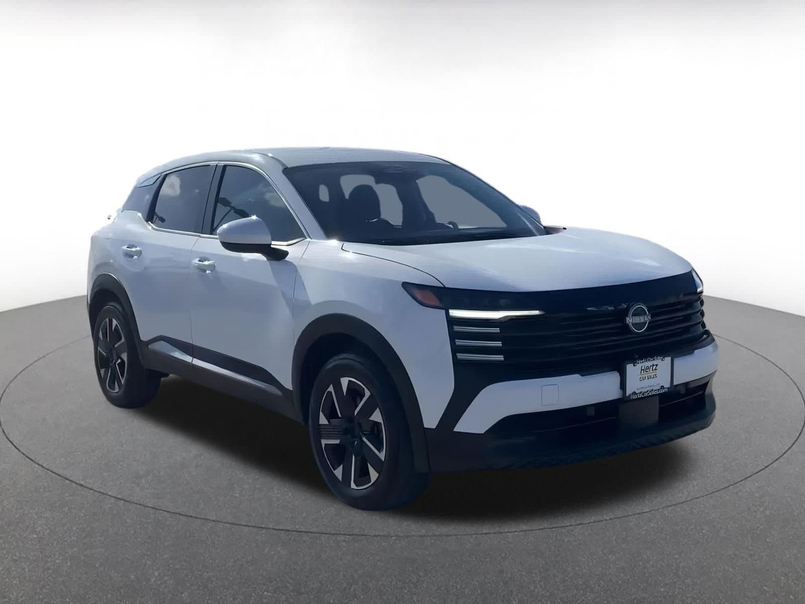 Thumbnail: 2025 Nissan Kicks - 2