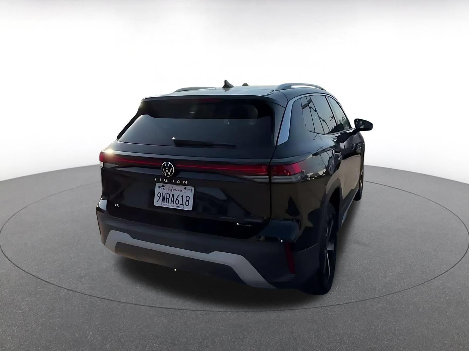 Thumbnail: 2026 Volkswagen Tiguan - 14