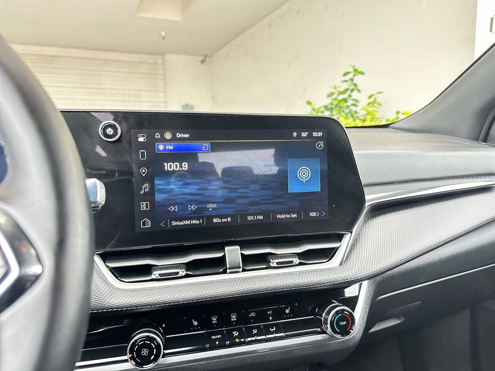 Thumbnail: 2025 Chevrolet Equinox - 21