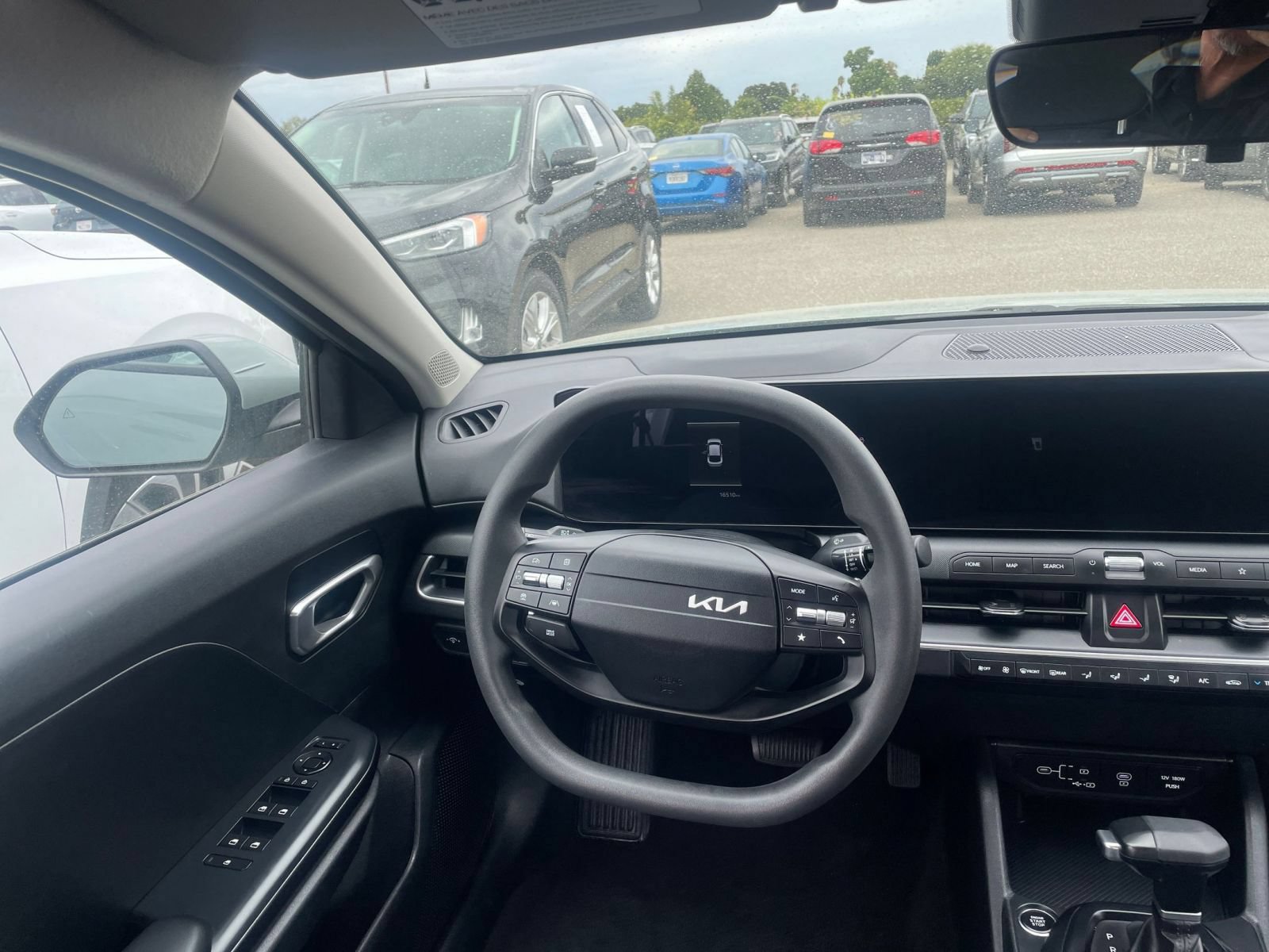 Thumbnail: 2026 Kia K4 - 30