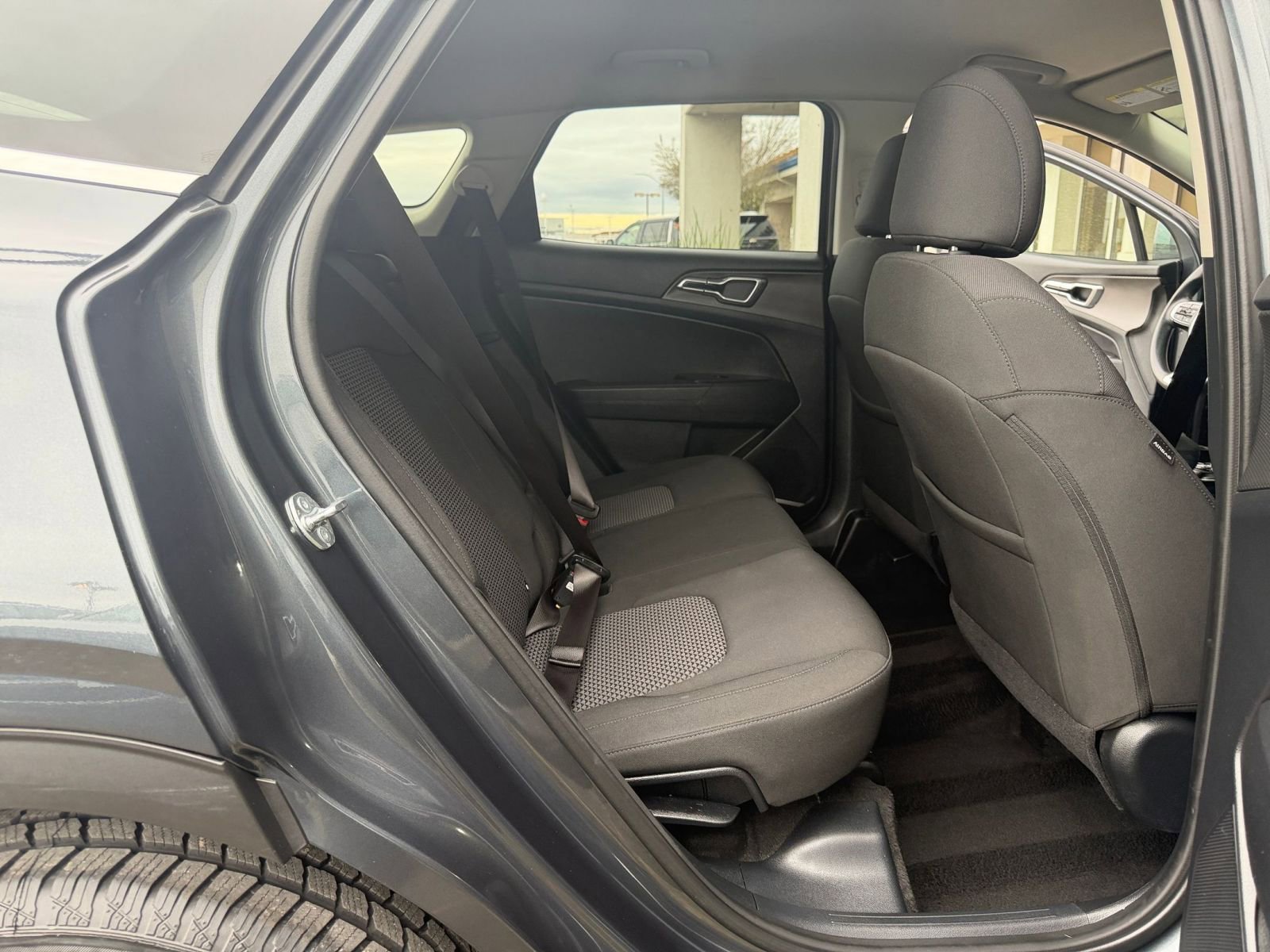 Thumbnail: 2025 Kia Sportage - 25