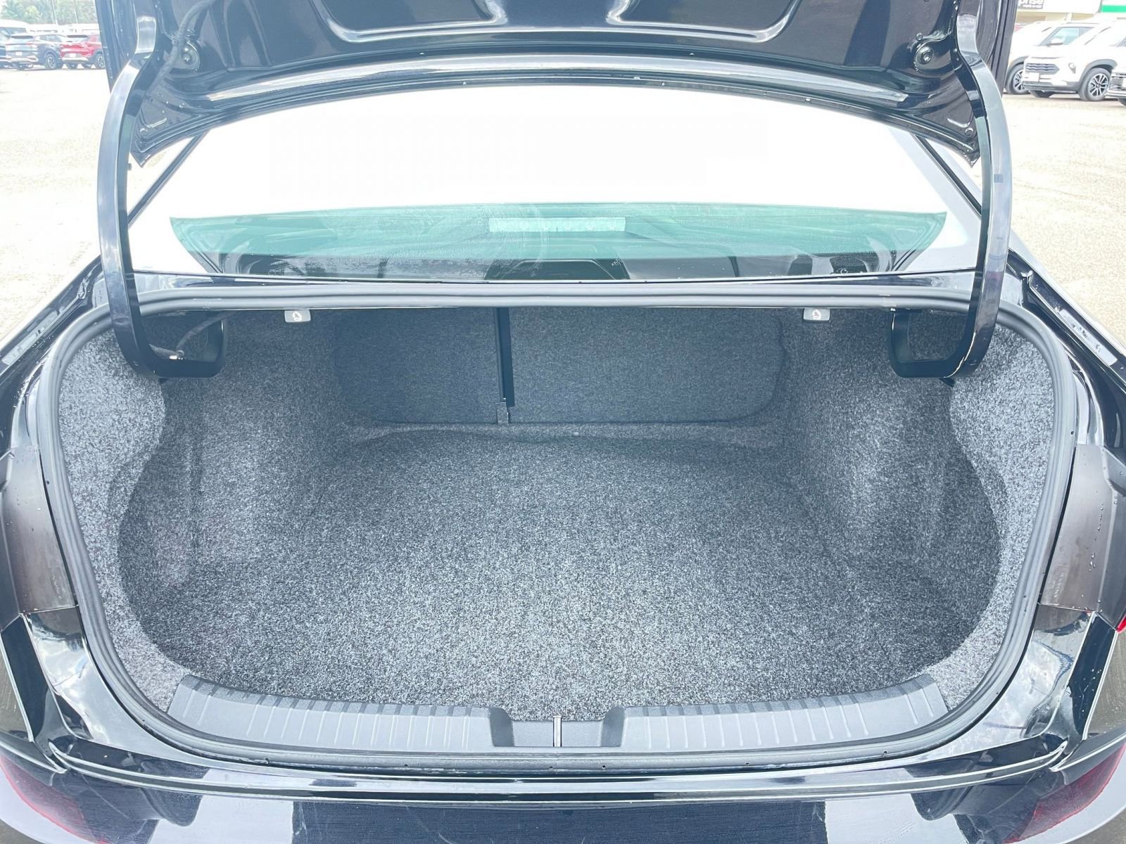 Thumbnail: 2025 Volkswagen Jetta - 31