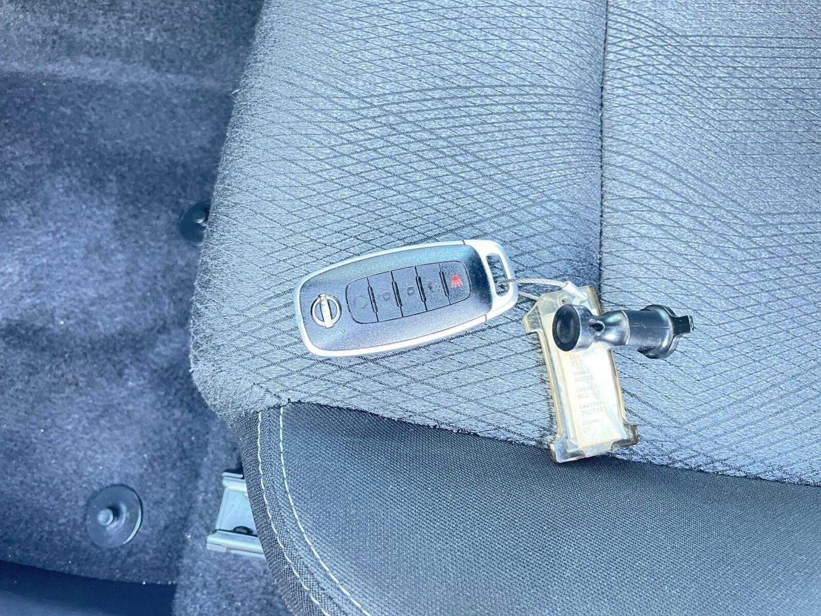 Thumbnail: 2025 Nissan Rogue - 21