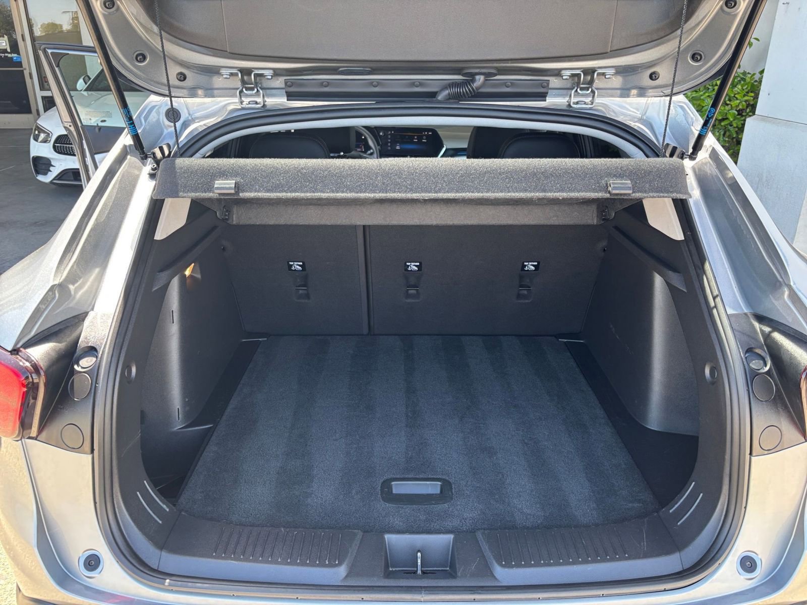 Thumbnail: 2025 Chevrolet Trax - 31