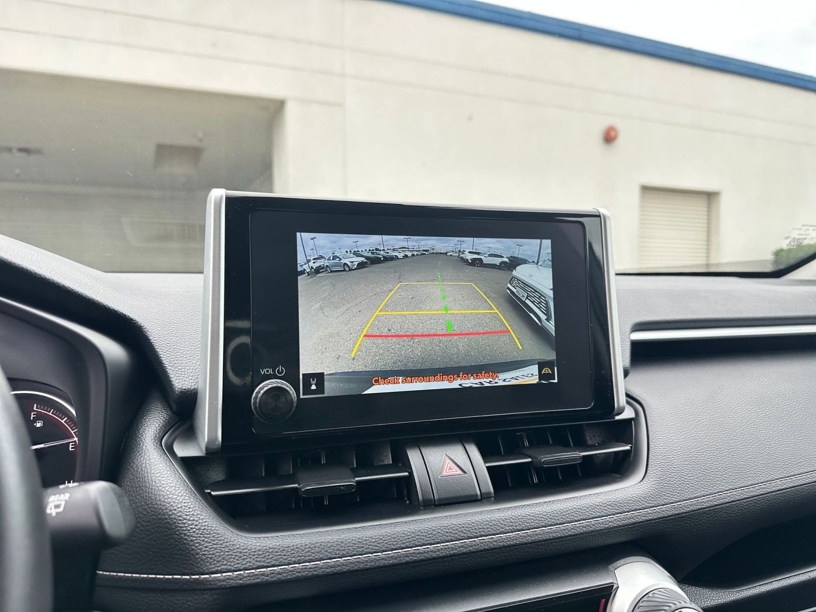 Thumbnail: 2025 Toyota RAV4 - 17