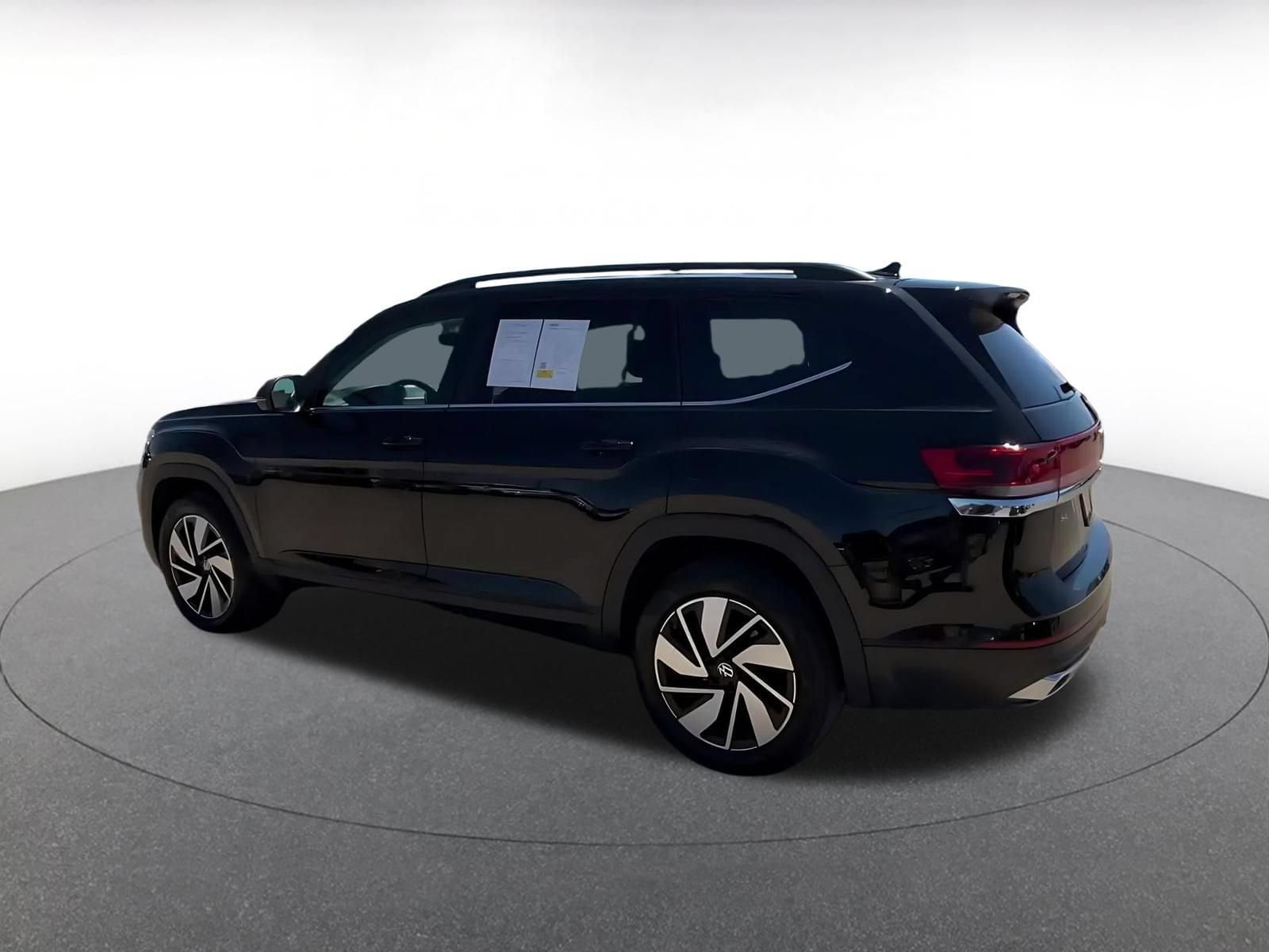 Thumbnail: 2026 Volkswagen Atlas - 8