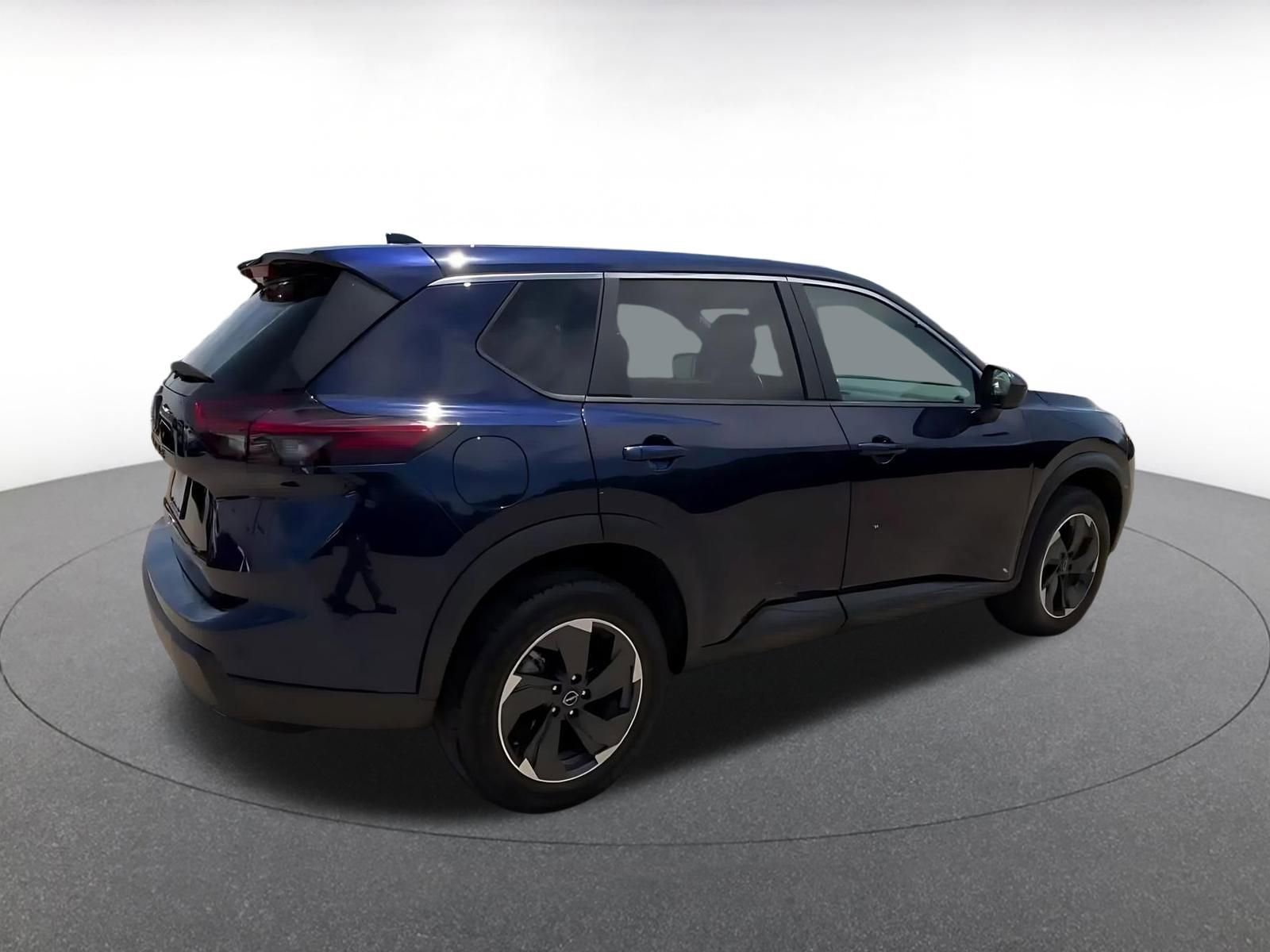 Thumbnail: 2025 Nissan Rogue - 14