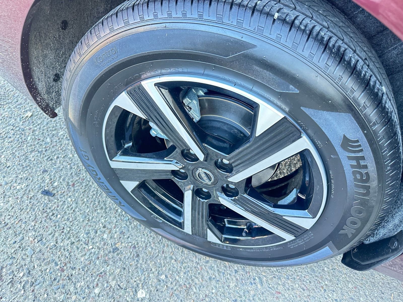 Thumbnail: 2024 Nissan Sentra - 30