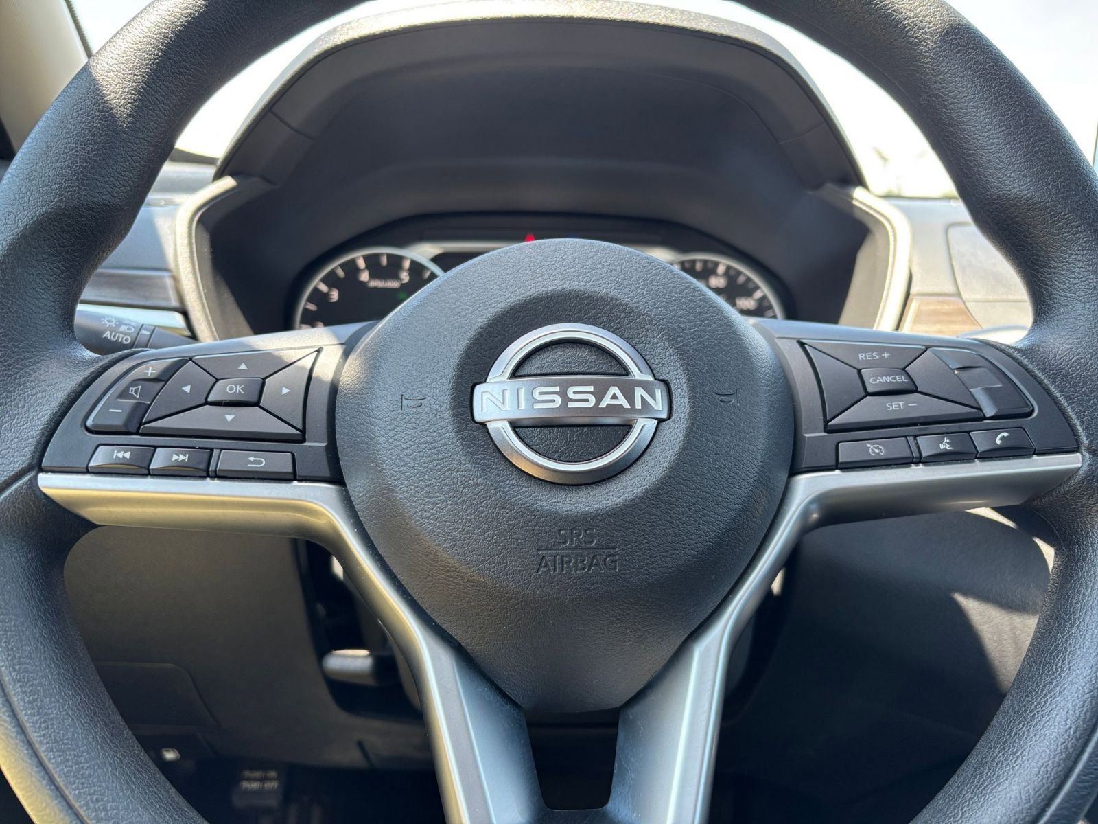 Thumbnail: 2025 Nissan Altima - 28