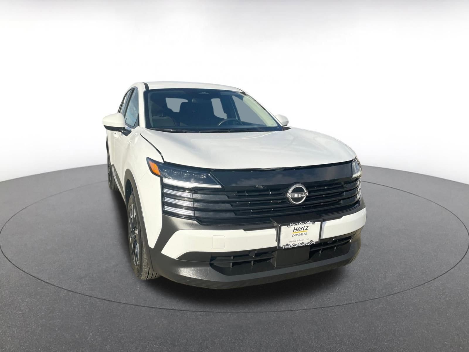 Thumbnail: 2025 Nissan Kicks - 1