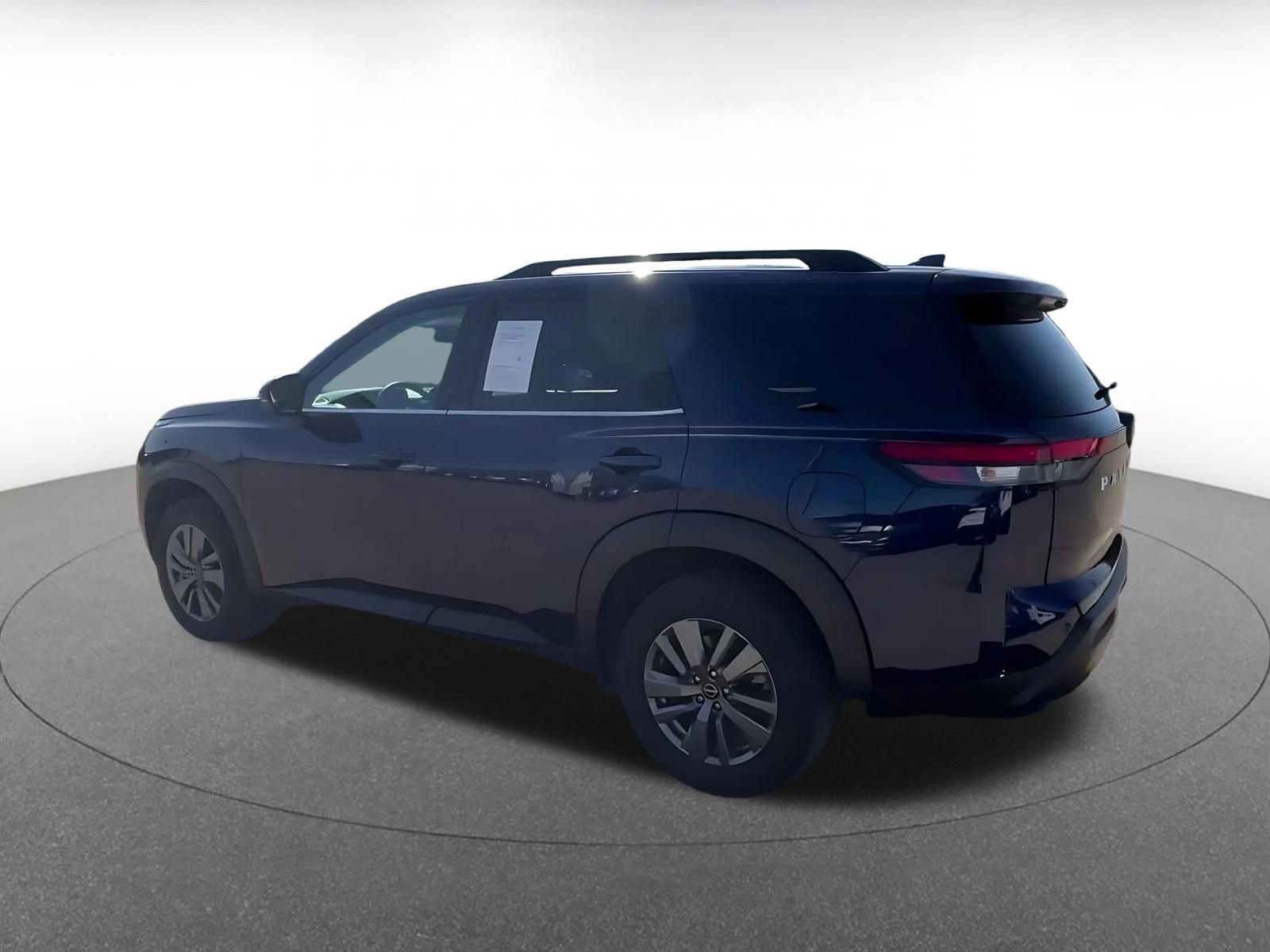 Thumbnail: 2025 Nissan Pathfinder - 10