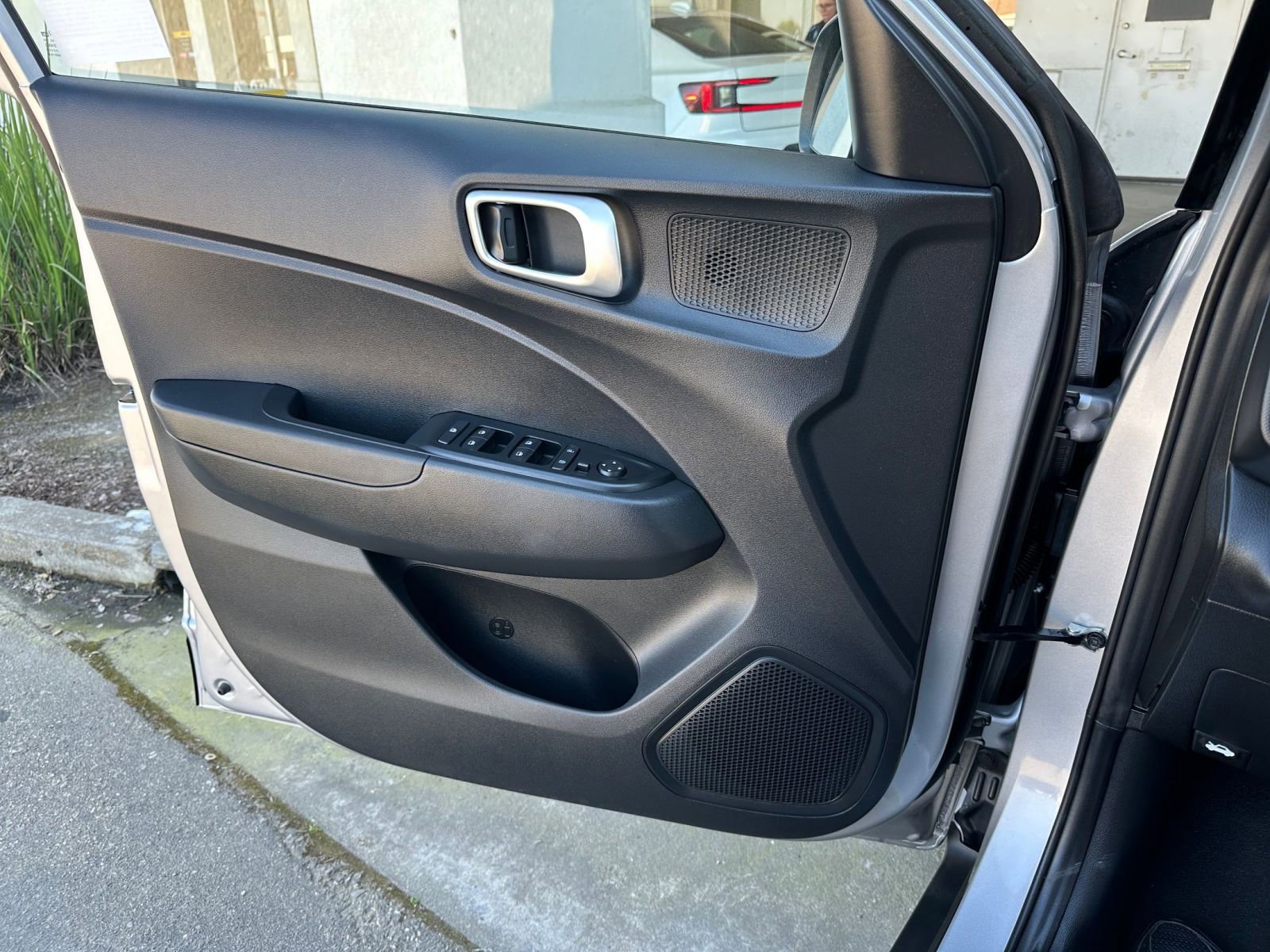 Thumbnail: 2025 Hyundai Venue - 18