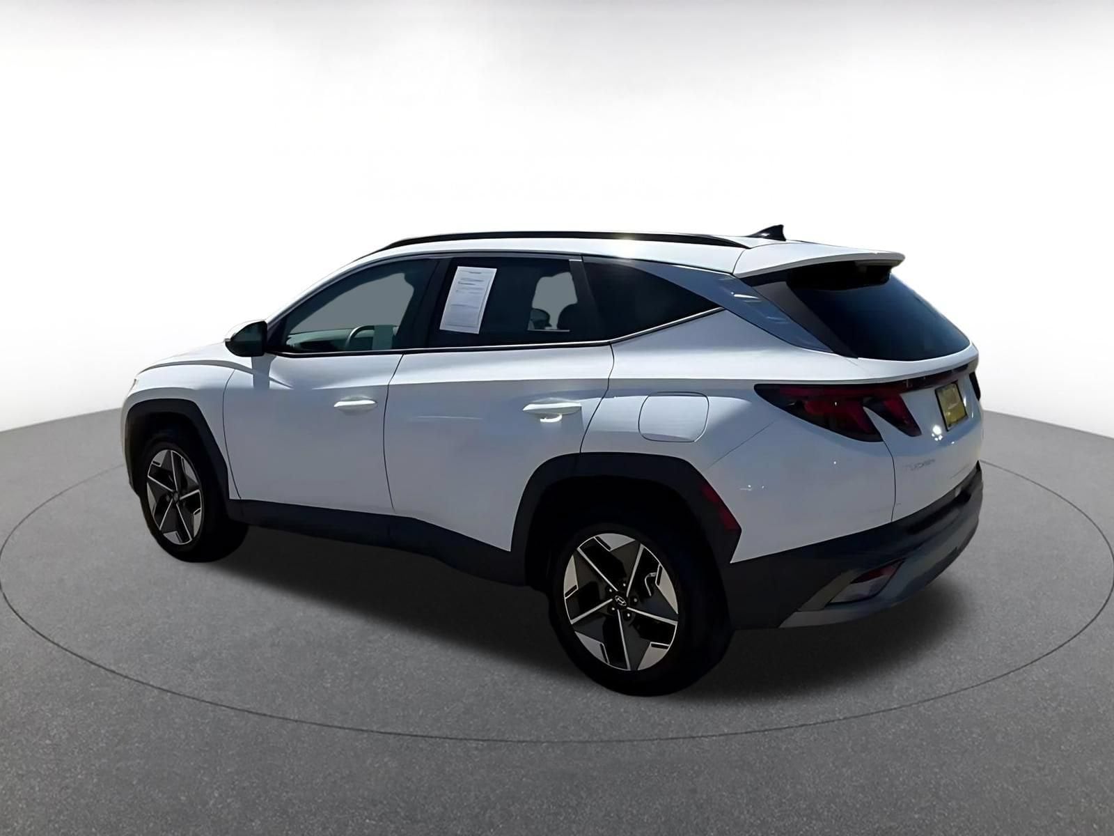 Thumbnail: 2025 Hyundai Tucson - 9