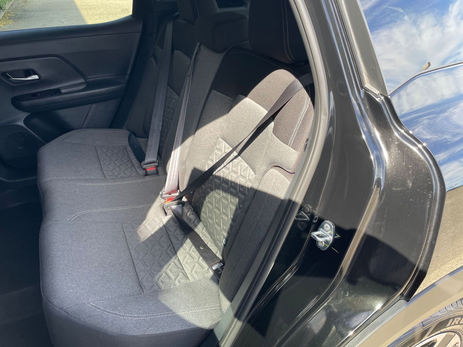 Thumbnail: 2025 Nissan Kicks - 35