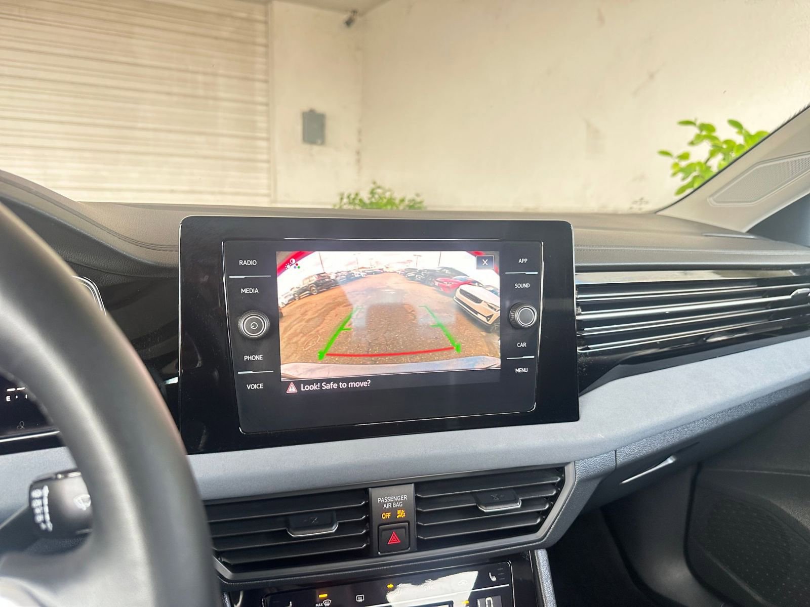 Thumbnail: 2025 Volkswagen Jetta - 22