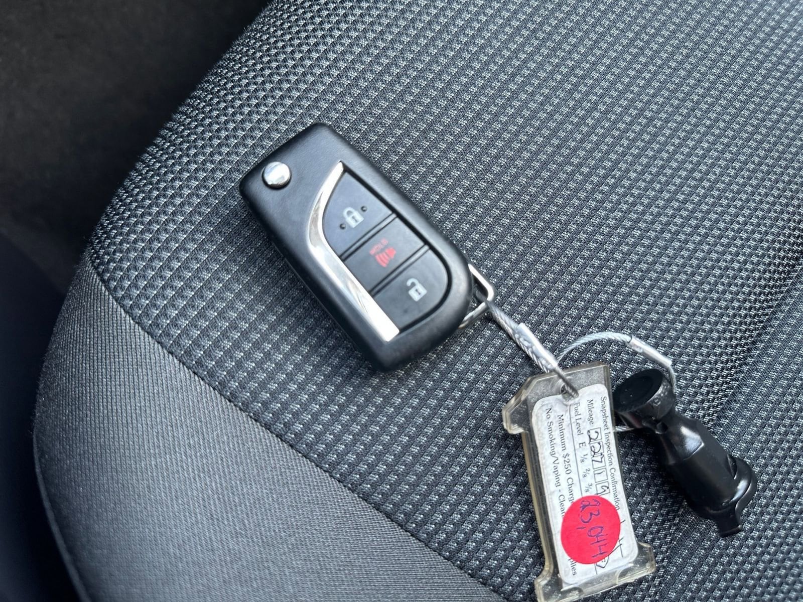 Thumbnail: 2025 Toyota RAV4 - 22