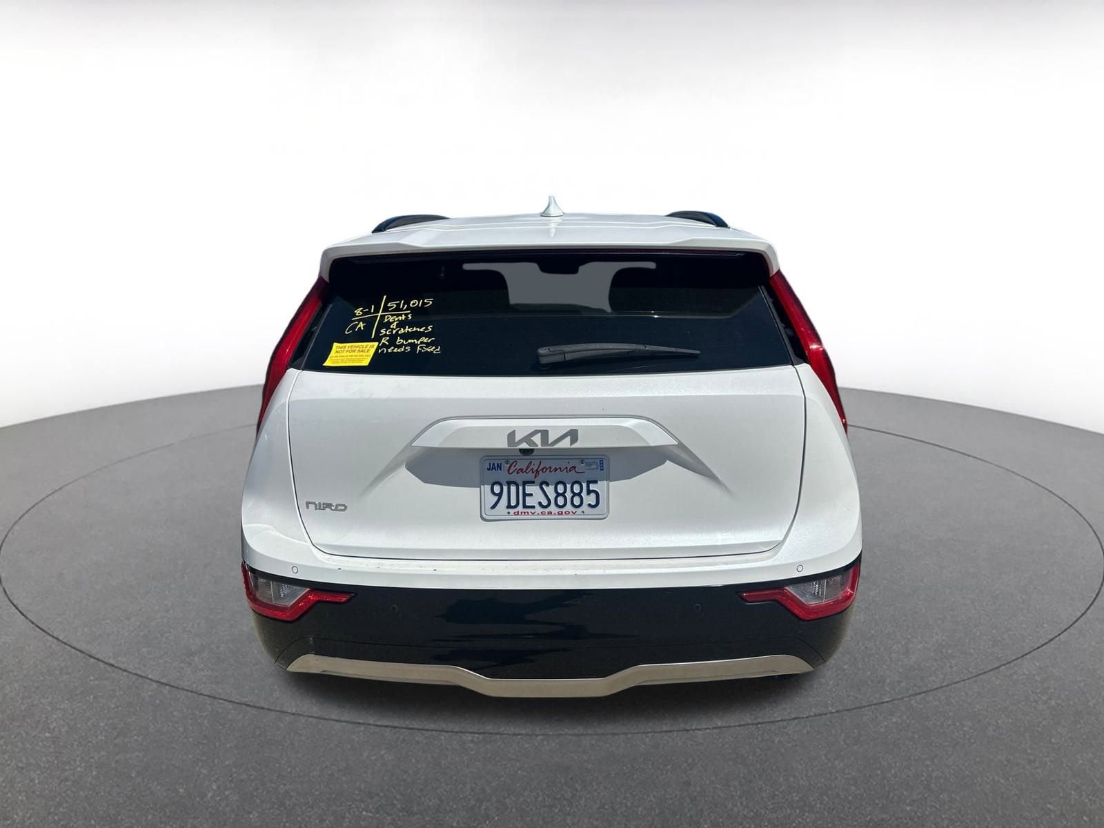 Thumbnail: 2023 Kia Niro - 4