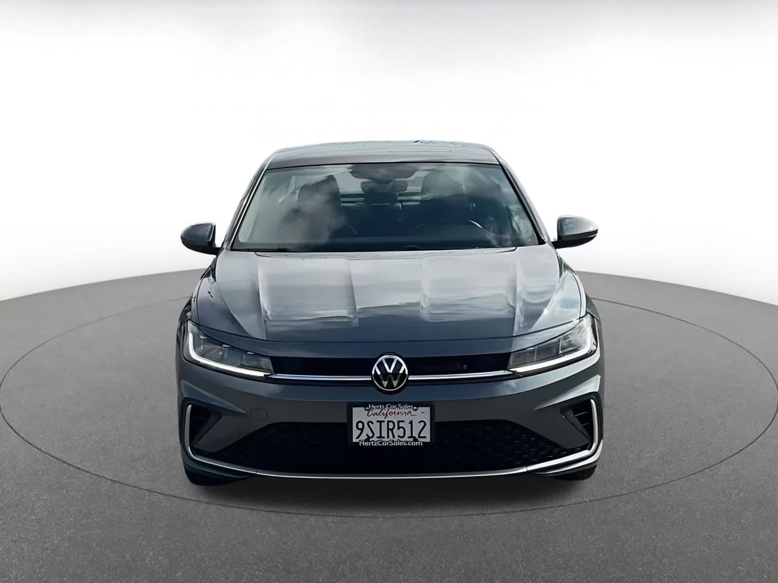 Thumbnail: 2025 Volkswagen Jetta - 10