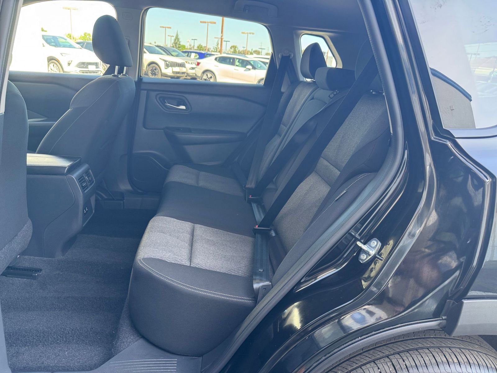 Thumbnail: 2025 Nissan Rogue - 28