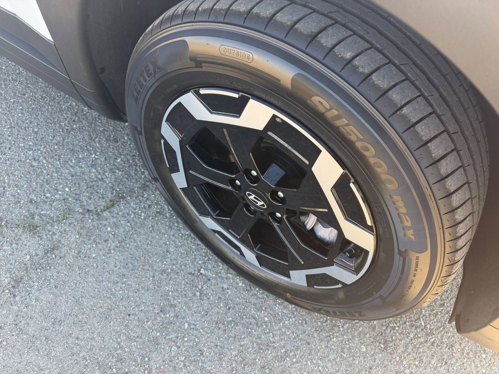 Thumbnail: 2025 Hyundai Santa Fe - 33