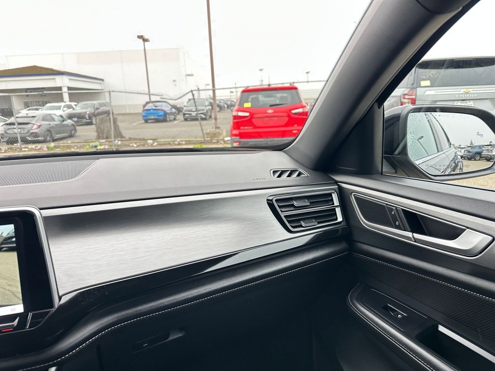 Thumbnail: 2025 Volkswagen Atlas - 35