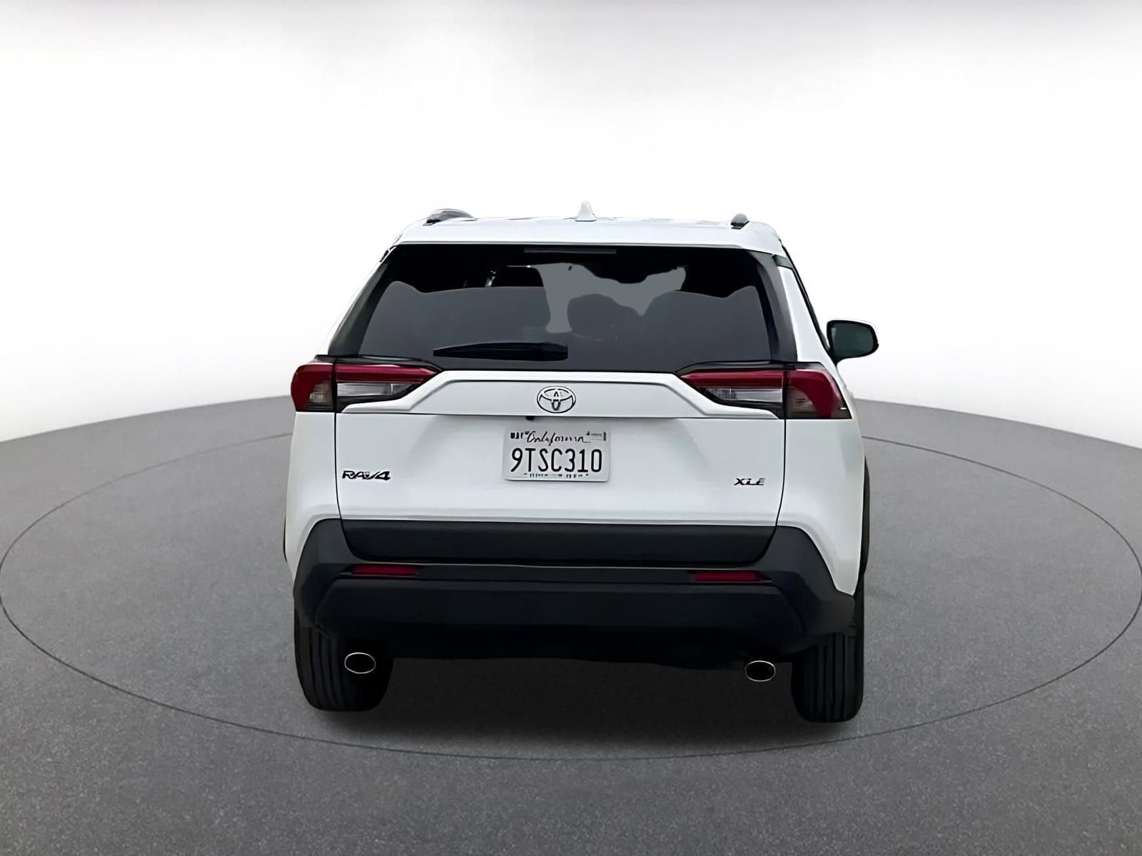 Thumbnail: 2025 Toyota RAV4 - 12