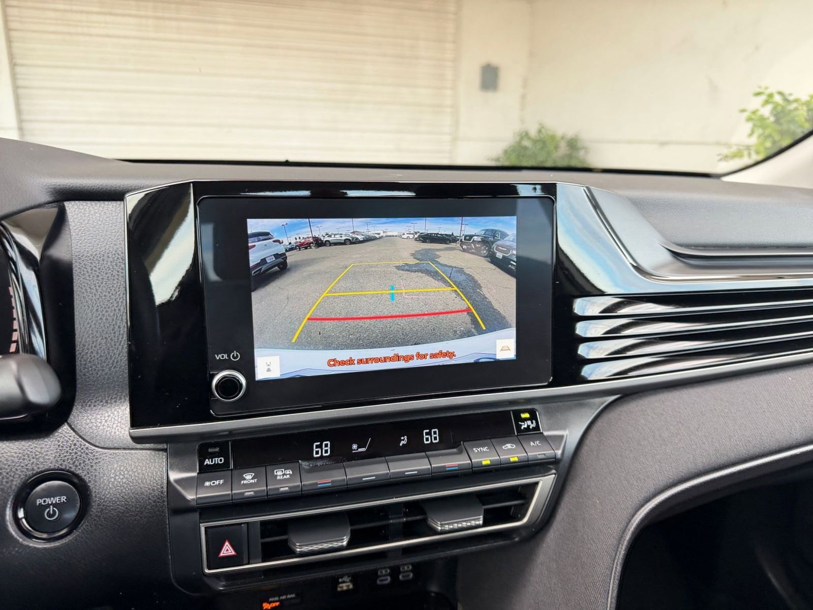 Thumbnail: 2025 Toyota Camry - 24