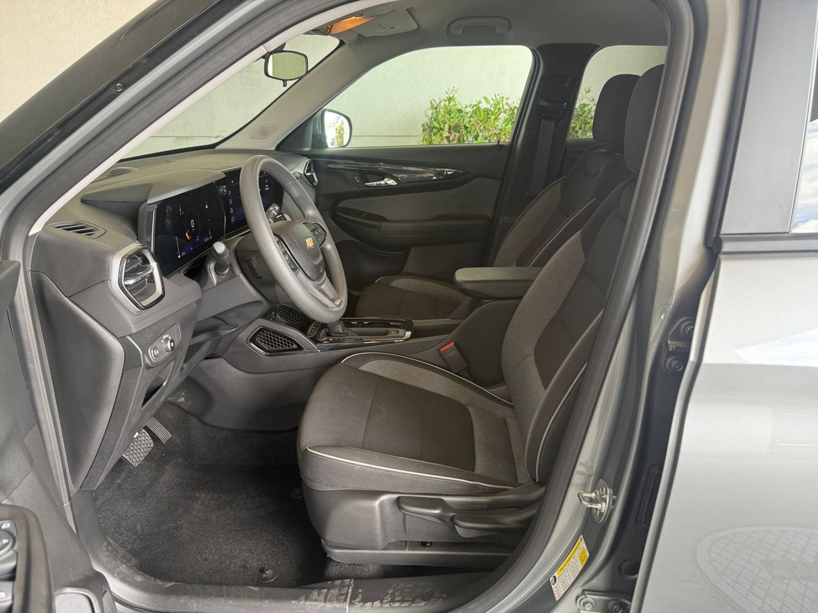 Thumbnail: 2025 Chevrolet TrailBlazer - 21